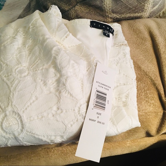 TIANA B Sleeveless Lace Sheath Dress - Picture 2 of 4